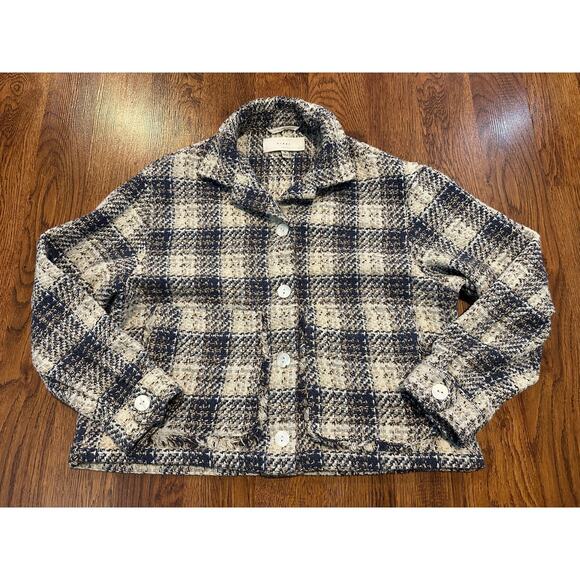 Blank NYC Tweed Cropped Jacket Size Small Chanel Vibes Statement Piece - Picture 1 of 10